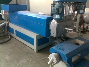 有前途的陽光產(chǎn)業(yè)順民塑料造粒機給你機會-順民塑料機械制造廠