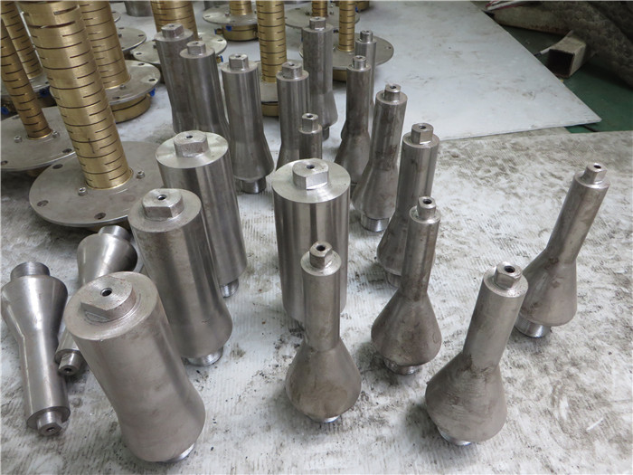 管材模具-塑料管材模具廠-凱潤塑料機(jī)械(推薦商家)